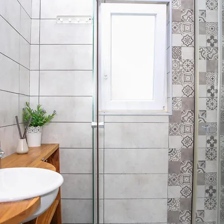 Quebra Costas Bed & Breakfast