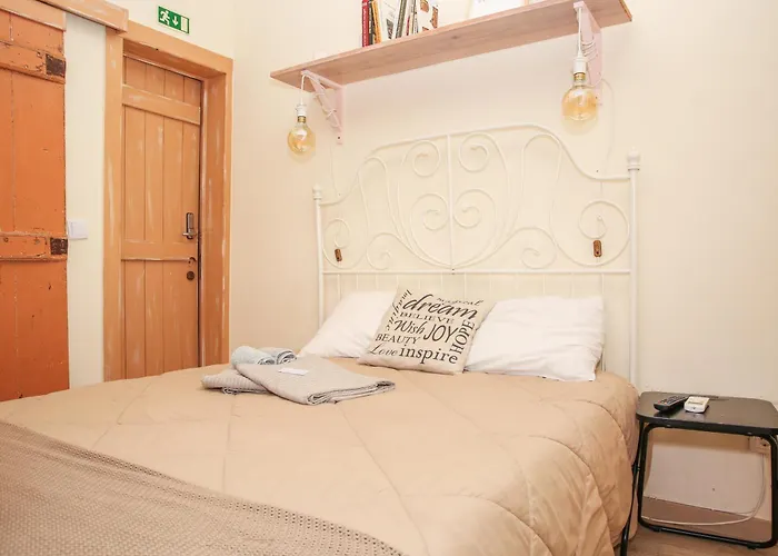 Quebra Costas Bed and breakfast