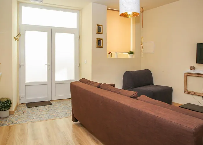 Quebra Costas Bed and breakfast